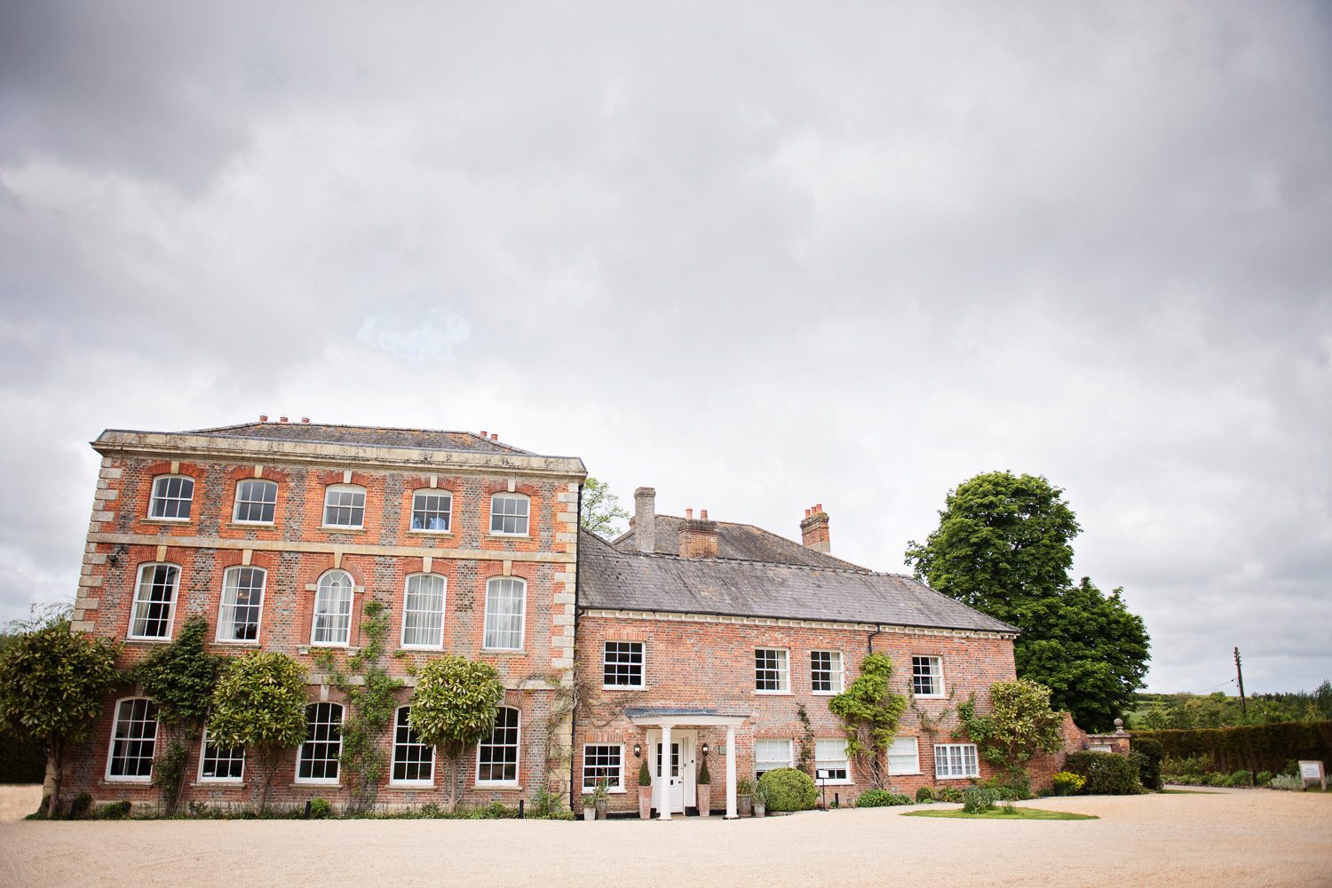 Exterior photograph of Syrencot wedding venue.